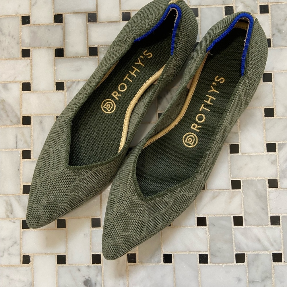 Rothy's Green Animal Print The Point Flats Size 8.5